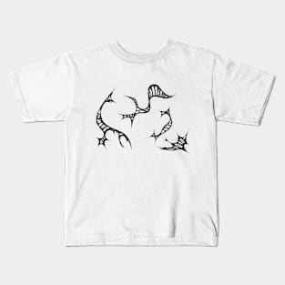 Fluid tribal like deigns Kids T-Shirt